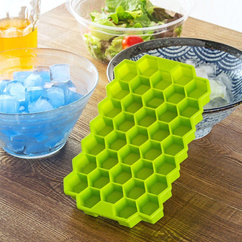 37 Ice Cube Tray with Removable Lid Silicone