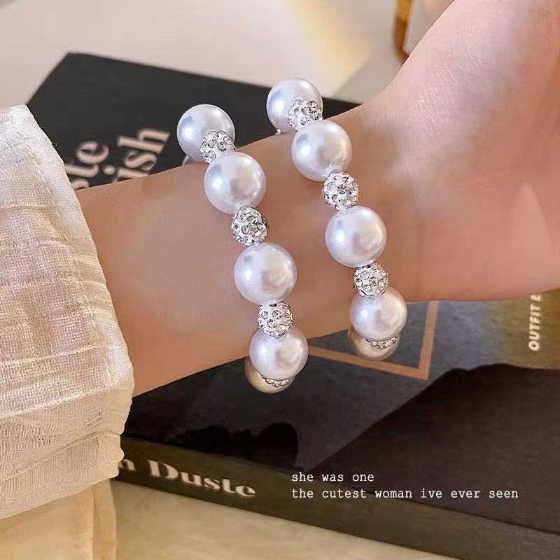 Pearl Bracelet & Hair Tie