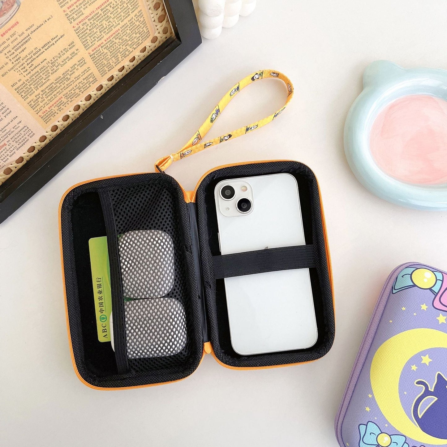 Travel Storage Pouch