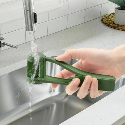 7 Reasons This One-Second Fruit Slicer Is Making Cutting Boards Obsolete