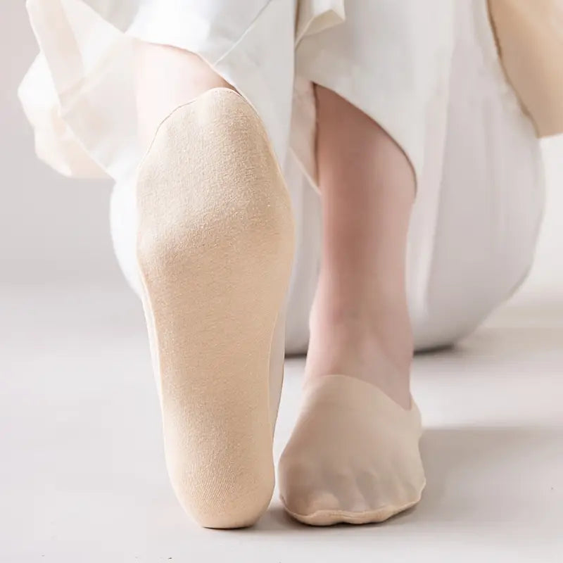 Thin Invisible Socks with Breathable Mesh, Non-Slip and Sweat-Absorbent