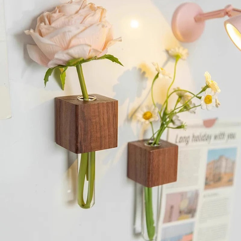 Modern Magnetic Vase